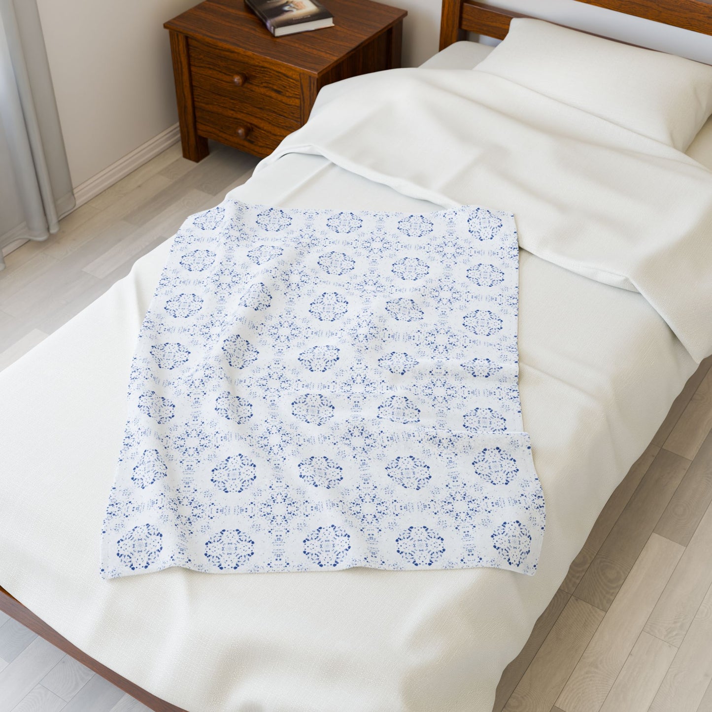 Velveteen Plush Blanket - Batik Scatter, Blue