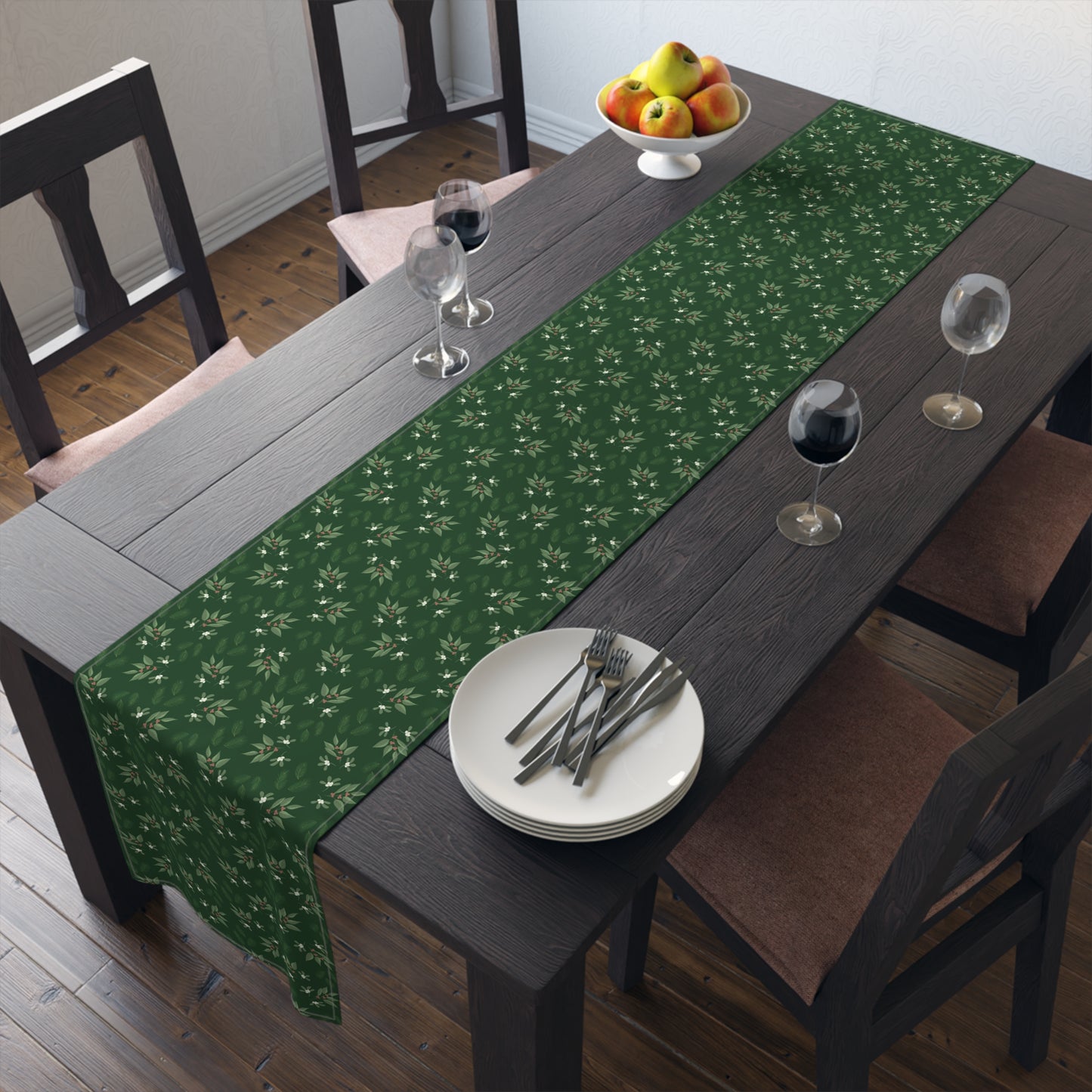 Table Runner - Mistletoe, Berries and Sprigs, Emerald (Cotton, Poly)