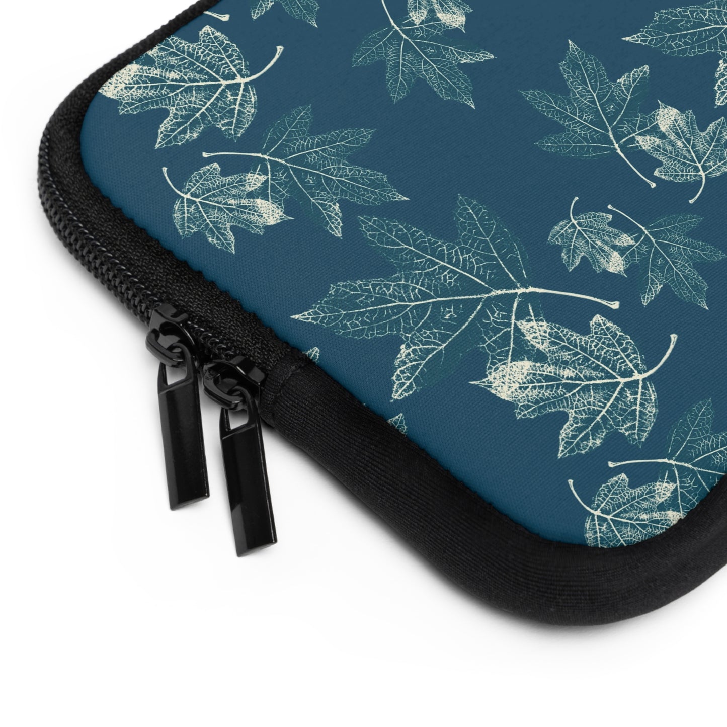 Laptop Sleeve - Oak Leaf Hydrangea© in Teal