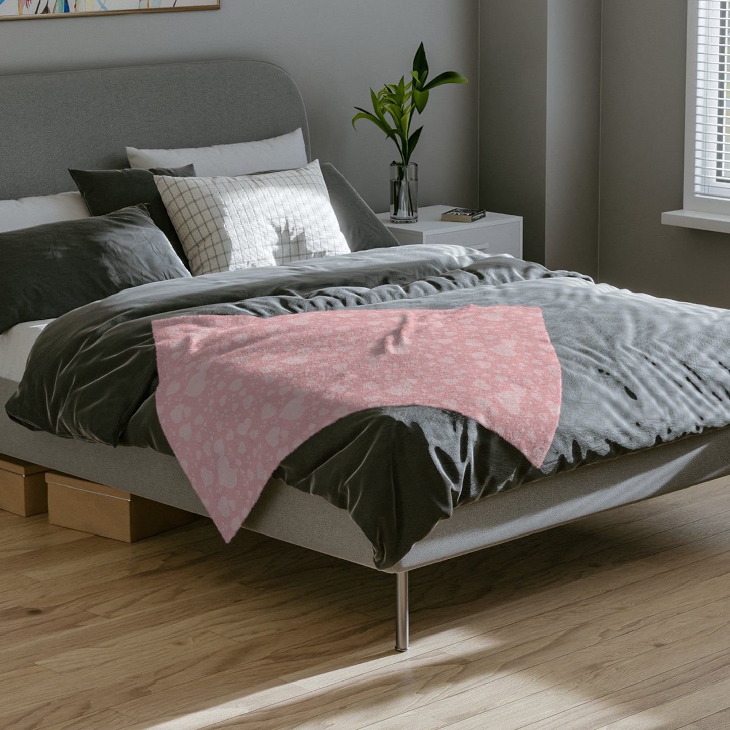 Soft Heart© Scatter Print in Pink | Velveteen Microfiber Blanket