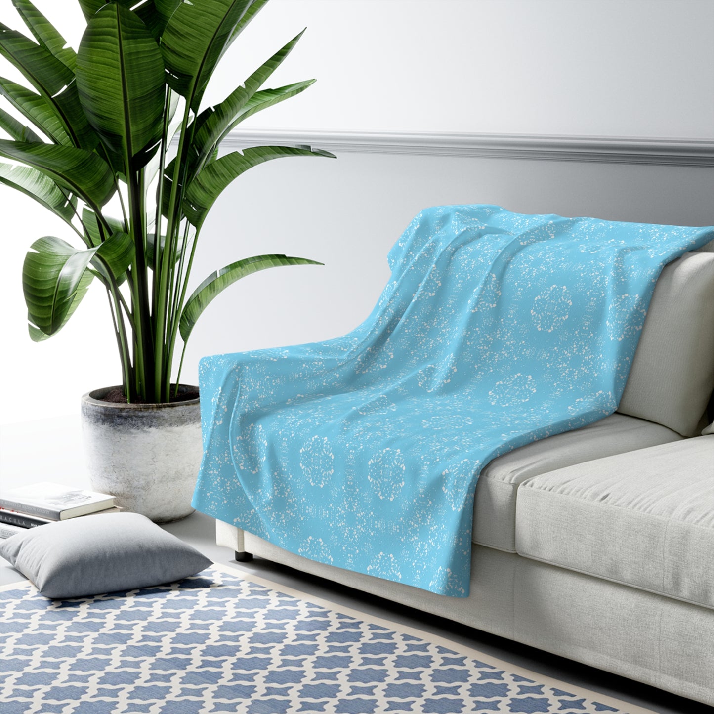 Sherpa Fleece Blanket - Batik Scatter, Light Blue