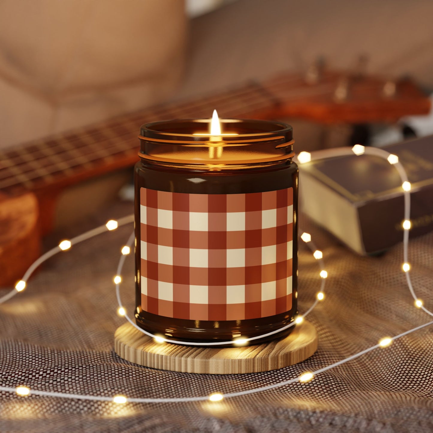 Cozy Amber Jar Candle with Cinnamon Gingham Design, Rustic Home Decor, Scented Candle for Relaxation, Gifts for Housewarming, Decorative Candle