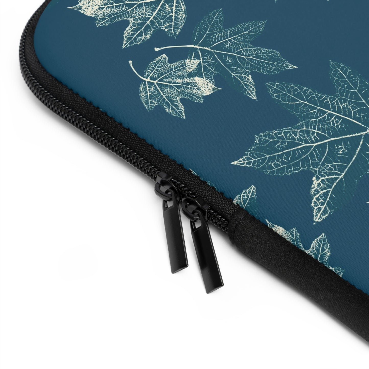 Laptop Sleeve - Oak Leaf Hydrangea© in Teal