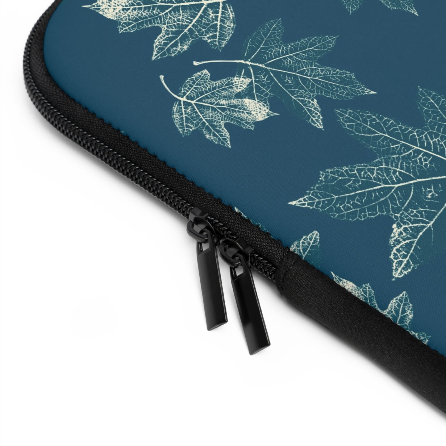 Laptop Sleeve - Oak Leaf Hydrangea© in Teal